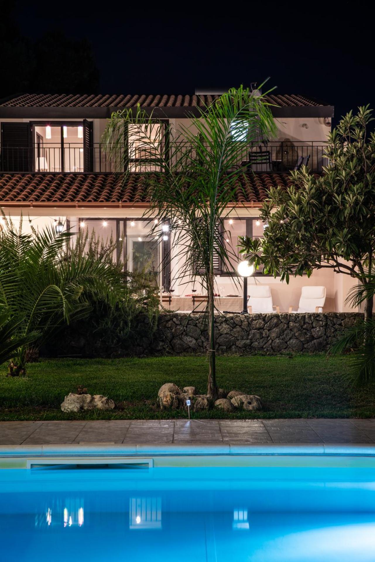 Villa Ramadia Floridia Bagian luar foto